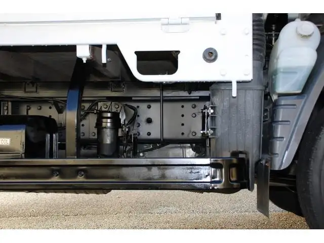 三菱 キャンター 小型 平ボディ 床鉄板 の中古トラック画像16
