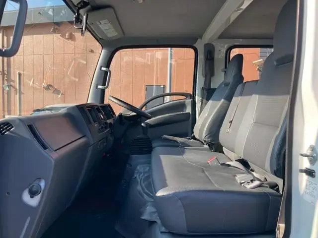 いすゞ エルフ 小型 平ボディ Wキャブ の中古トラック画像9