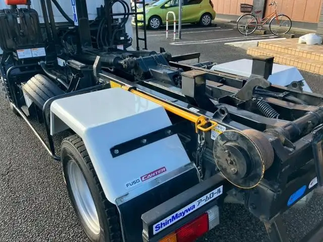 三菱 キャンター 小型 アームロール ツインホイスト の中古トラック画像8