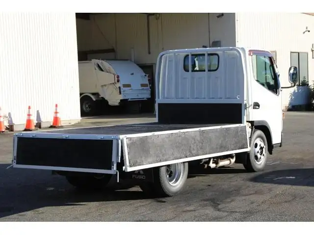 三菱 キャンター 小型 平ボディ  H26の中古トラック画像4