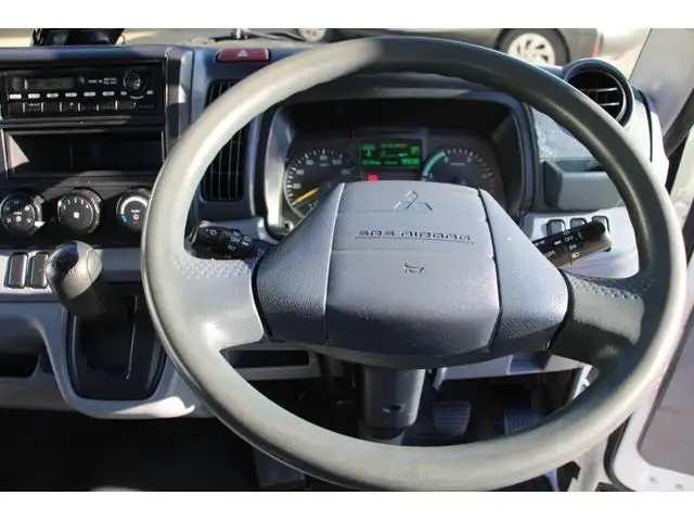 三菱 キャンター 小型 平ボディ  H26の中古トラック画像12