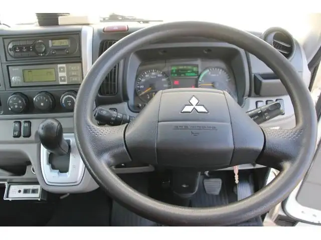 三菱 キャンター 小型 冷凍冷蔵 中温 サイドドアの中古トラック画像8