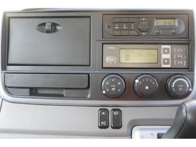 三菱 キャンター 小型 冷凍冷蔵 中温 サイドドアの中古トラック画像9