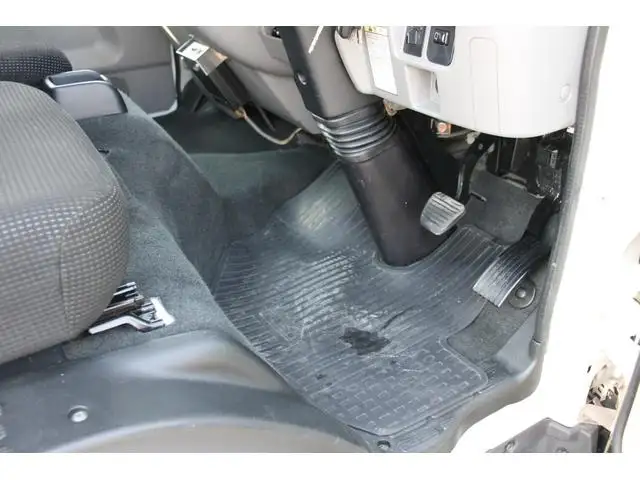 三菱 キャンター 小型 冷凍冷蔵 中温 サイドドアの中古トラック画像13