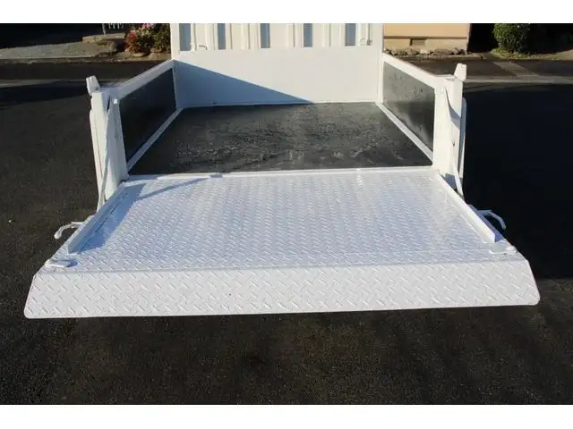 いすゞ エルフ 小型 平ボディ Wキャブ パワーゲートの中古トラック画像6