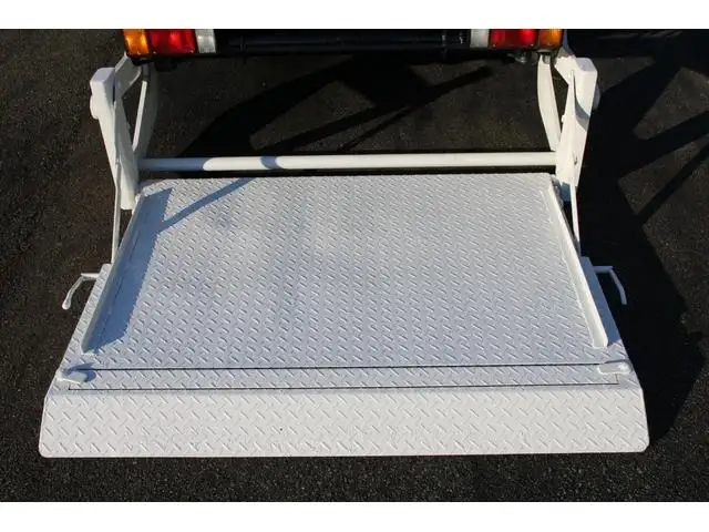 いすゞ エルフ 小型 平ボディ Wキャブ パワーゲートの中古トラック画像7