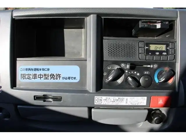 いすゞ エルフ 小型 平ボディ Wキャブ パワーゲートの中古トラック画像11