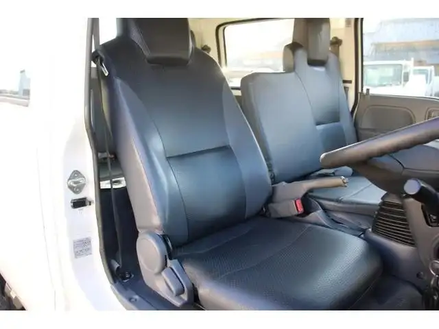 いすゞ エルフ 小型 平ボディ Wキャブ パワーゲートの中古トラック画像8