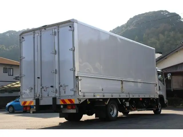 いすゞ フォワード 中型/増トン ウイング ジョルダー 3枚観音の中古トラック画像2