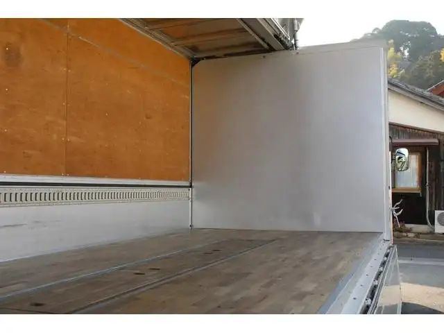 いすゞ フォワード 中型/増トン ウイング ジョルダー 3枚観音の中古トラック画像7