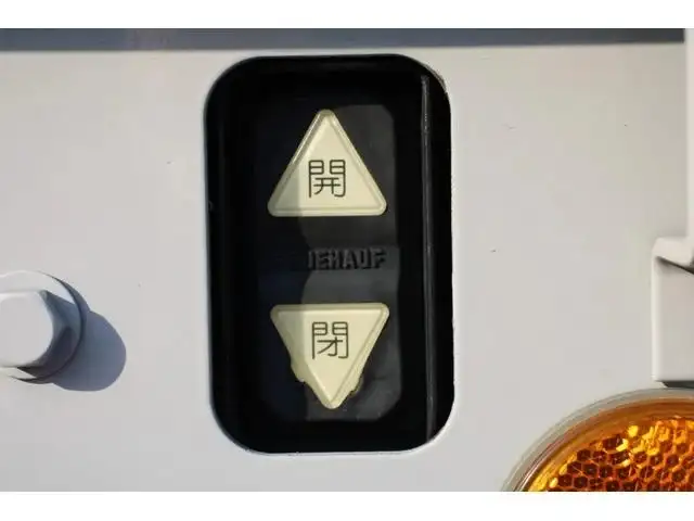 いすゞ フォワード 中型/増トン ウイング ジョルダー 3枚観音の中古トラック画像9