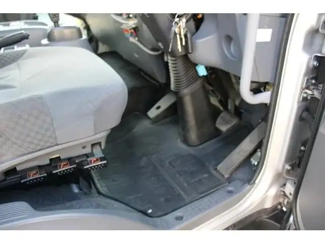 いすゞ フォワード 中型/増トン ウイング ジョルダー 3枚観音の中古トラック画像16