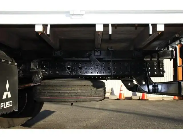 三菱 キャンター 小型 平ボディ 床鉄板 の中古トラック画像16