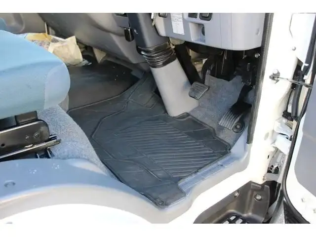 三菱 キャンター 小型 平ボディ 床鉄板 の中古トラック画像13