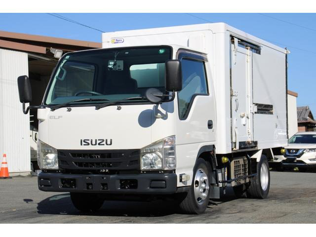 いすゞ ギガ 大型 ウイング エアサス ベッド の中古トラック【車両No.201912】