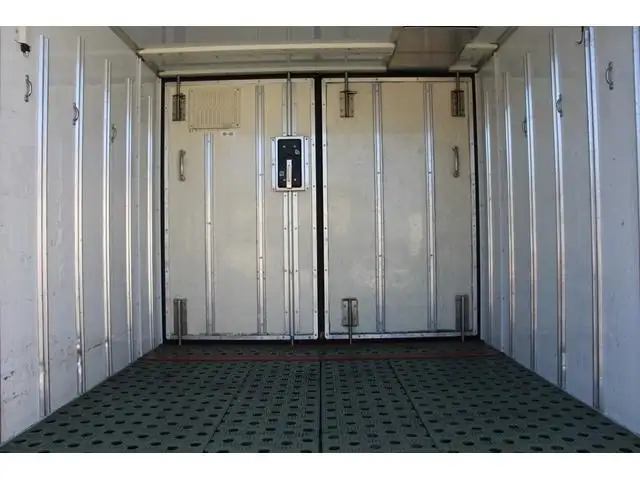 いすゞ エルフ 小型 冷凍冷蔵 低温 2室の中古トラック画像7