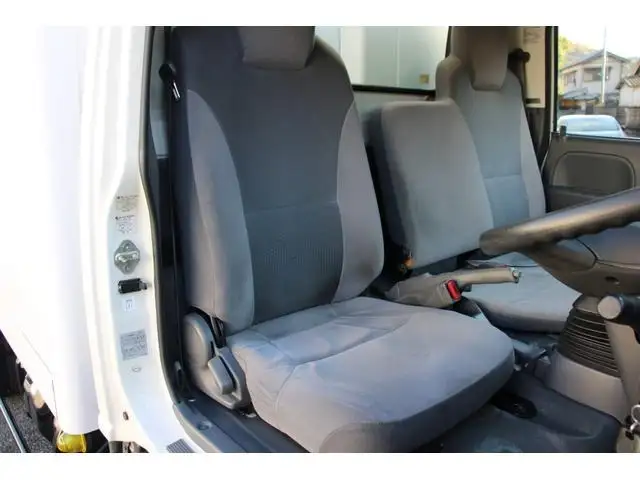 いすゞ エルフ 小型 冷凍冷蔵 低温 2室の中古トラック画像11