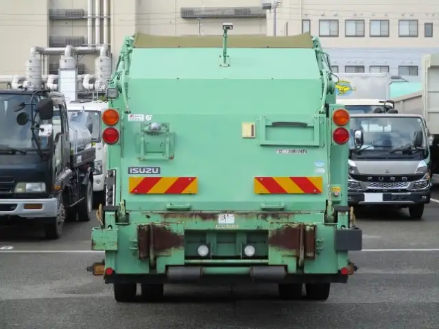 いすゞ フォワード 中型/増トン パッカー車 巻き込み式 回転ダンプ式の中古トラック画像4
