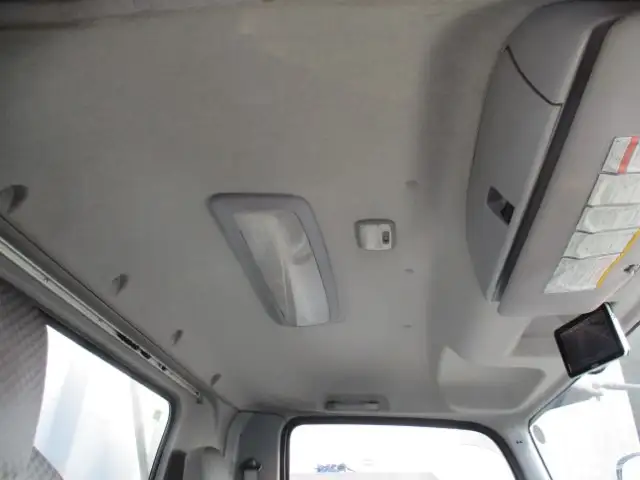 いすゞ フォワード 中型/増トン ウイング 床鉄板 TKG-FRR90S2の中古トラック画像15