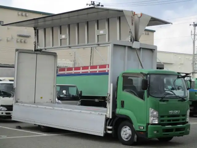いすゞ フォワード 中型/増トン ウイング 床鉄板 TKG-FRR90S2の中古トラック画像5