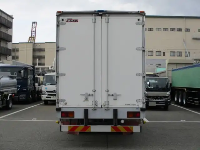 いすゞ フォワード 中型/増トン ウイング 床鉄板 TKG-FRR90S2の中古トラック画像4