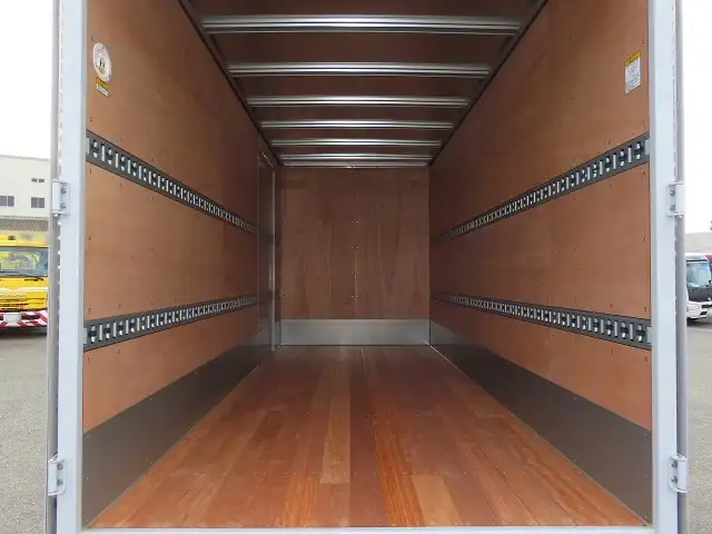 日野 デュトロ 小型 アルミバン サイドドア 2KG-XZU655Mの中古トラック画像9