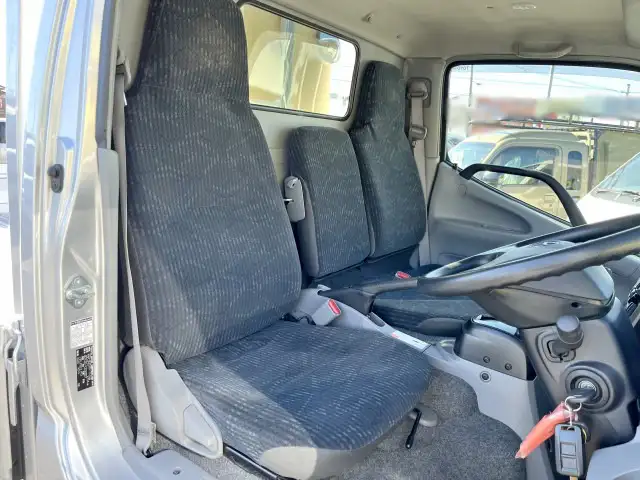 トヨタ ダイナ 小型 平ボディ 2DG-GDY231 R5の中古トラック画像9