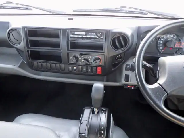 日野 デュトロ 小型 平ボディ パワーゲート TKG-XZU710Mの中古トラック画像13