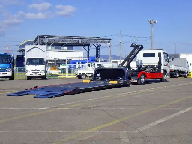 三菱 キャンター 小型 車両重機運搬 ラジコン ウインチの中古トラック画像5