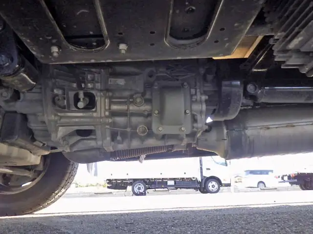 三菱 キャンター 小型 平ボディ 床鉄板 カスタムの中古トラック画像16