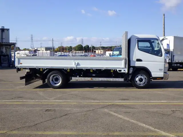 三菱 キャンター 小型 平ボディ 床鉄板 カスタムの中古トラック画像2