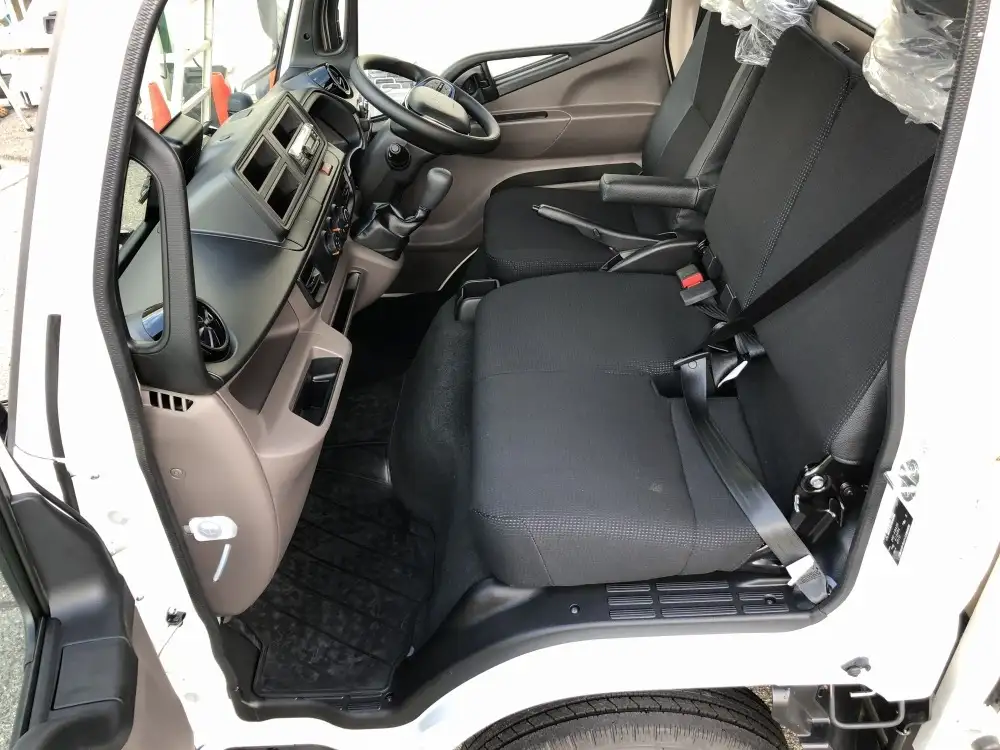 三菱 キャンター 小型 平ボディ パワーゲート 2RG-FBA20の中古トラック画像13