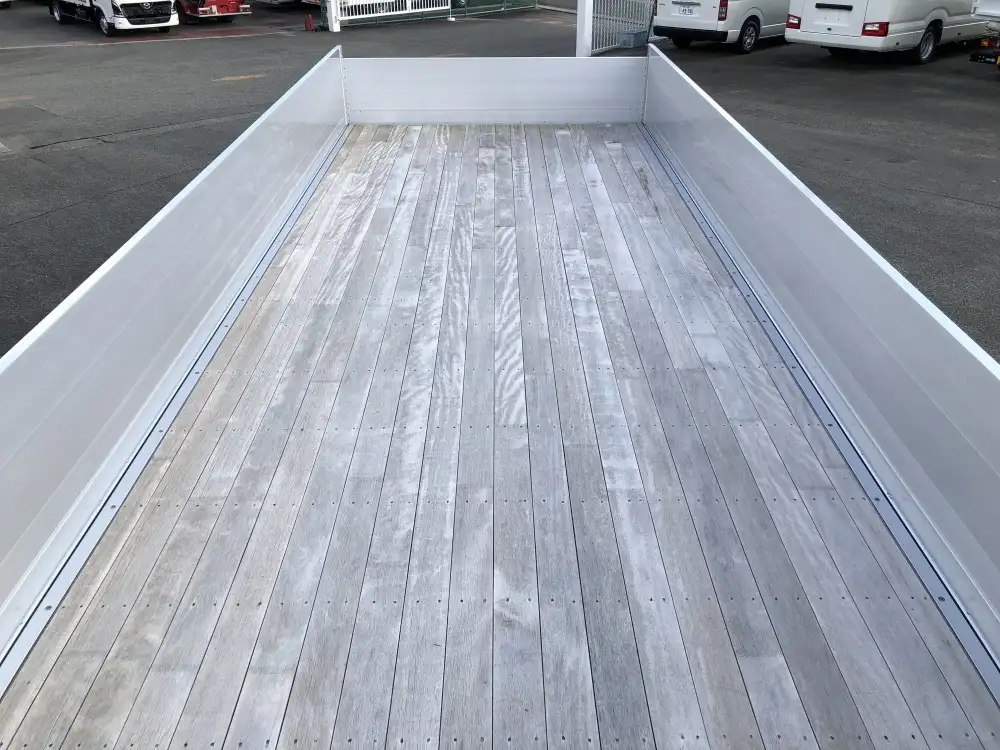 日野 レンジャー 中型/増トン 平ボディ アルミブロック ベッドの中古トラック画像6