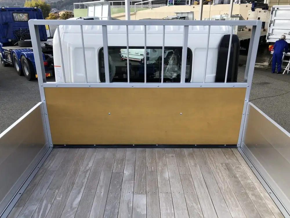 日野 レンジャー 中型/増トン 平ボディ アルミブロック ベッドの中古トラック画像8