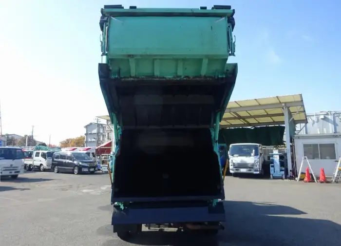 三菱 キャンター 小型 パッカー車 プレス式 TKG-FEB90の中古トラック画像6