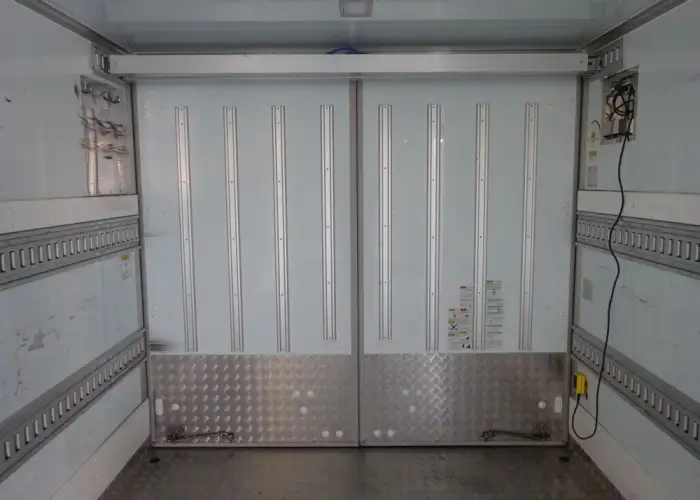 日野 レンジャー 中型/増トン 冷凍冷蔵 低温 パワーゲートの中古トラック画像10