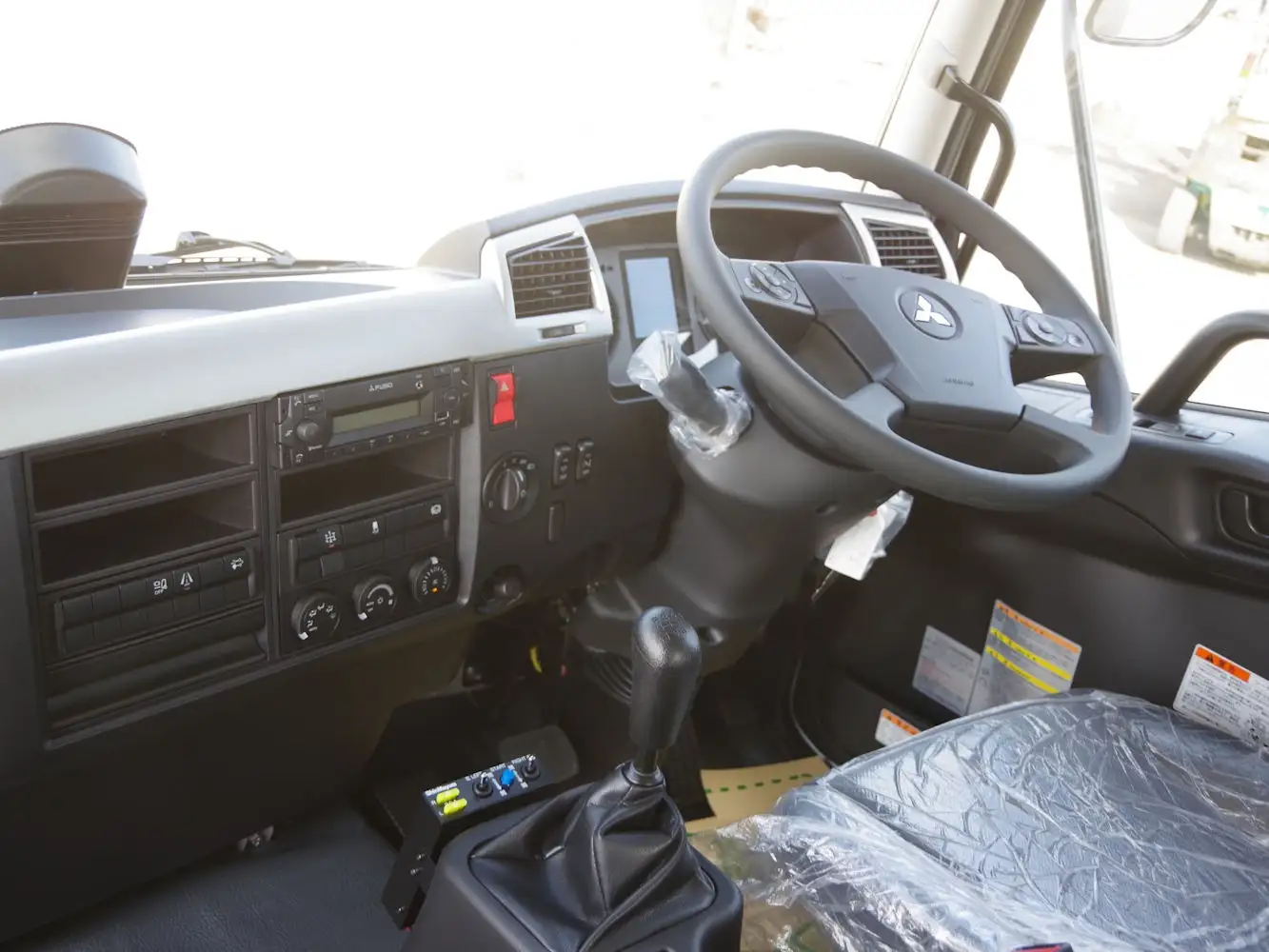 三菱 ファイター 中型/増トン ダンプ Lゲート コボレーンの中古トラック画像11