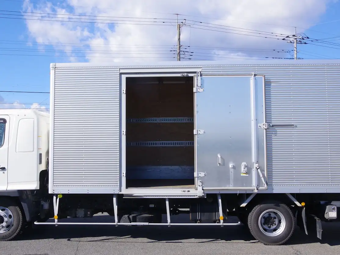 日野 レンジャー 中型/増トン アルミバン パワーゲート サイドドアの中古トラック画像5