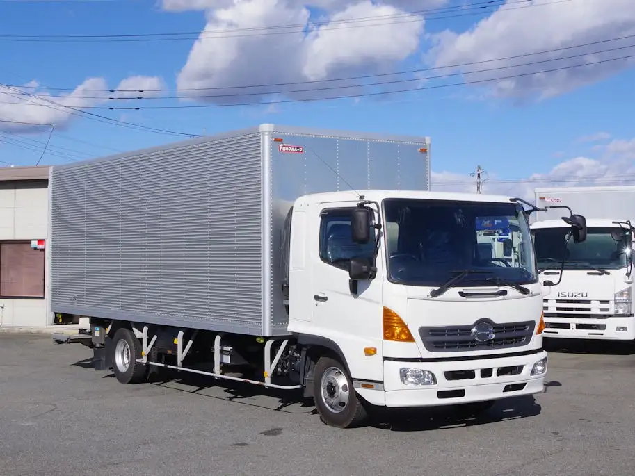 日野 レンジャー 中型/増トン アルミバン パワーゲート サイドドアの中古トラック画像2