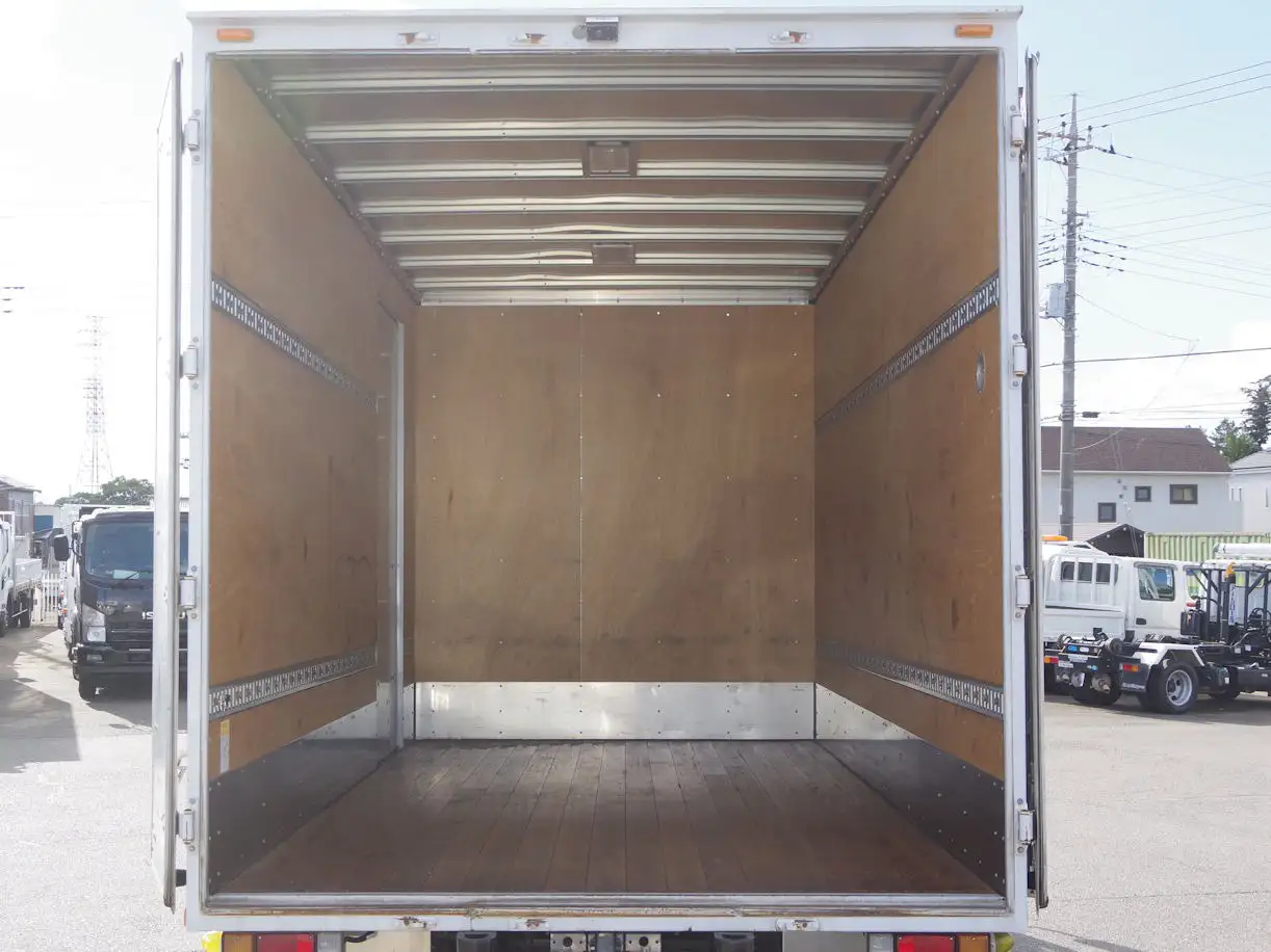 いすゞ エルフ 小型 アルミバン サイドドア 3枚観音の中古トラック画像7