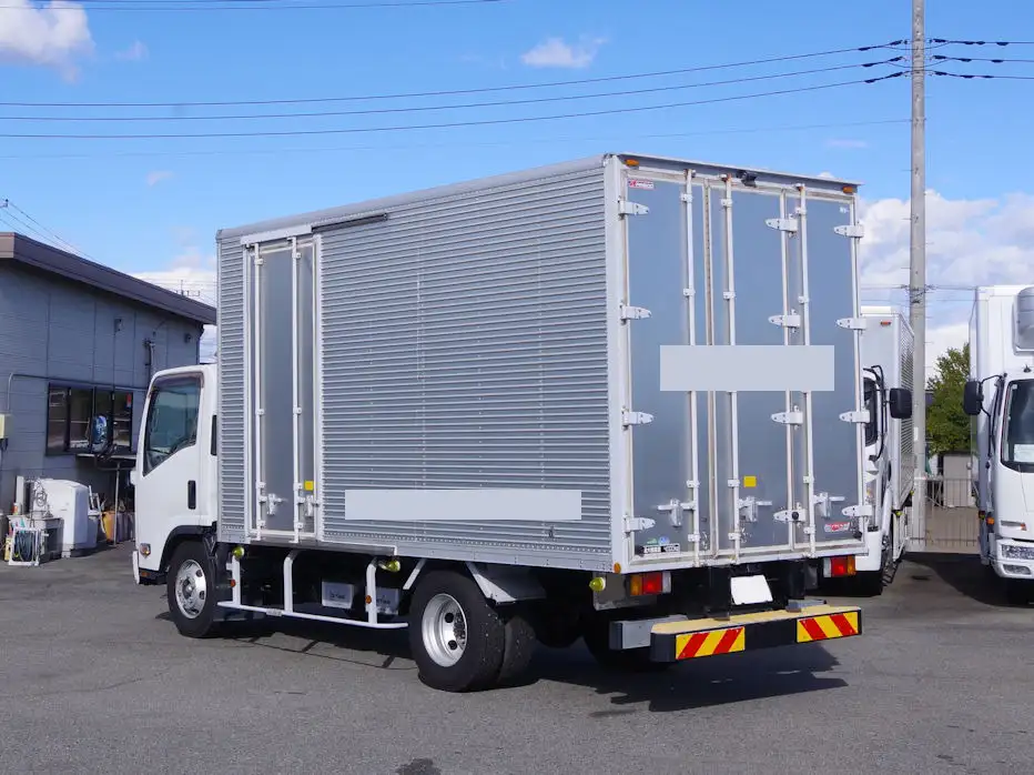 いすゞ エルフ 小型 アルミバン サイドドア 3枚観音の中古トラック画像5