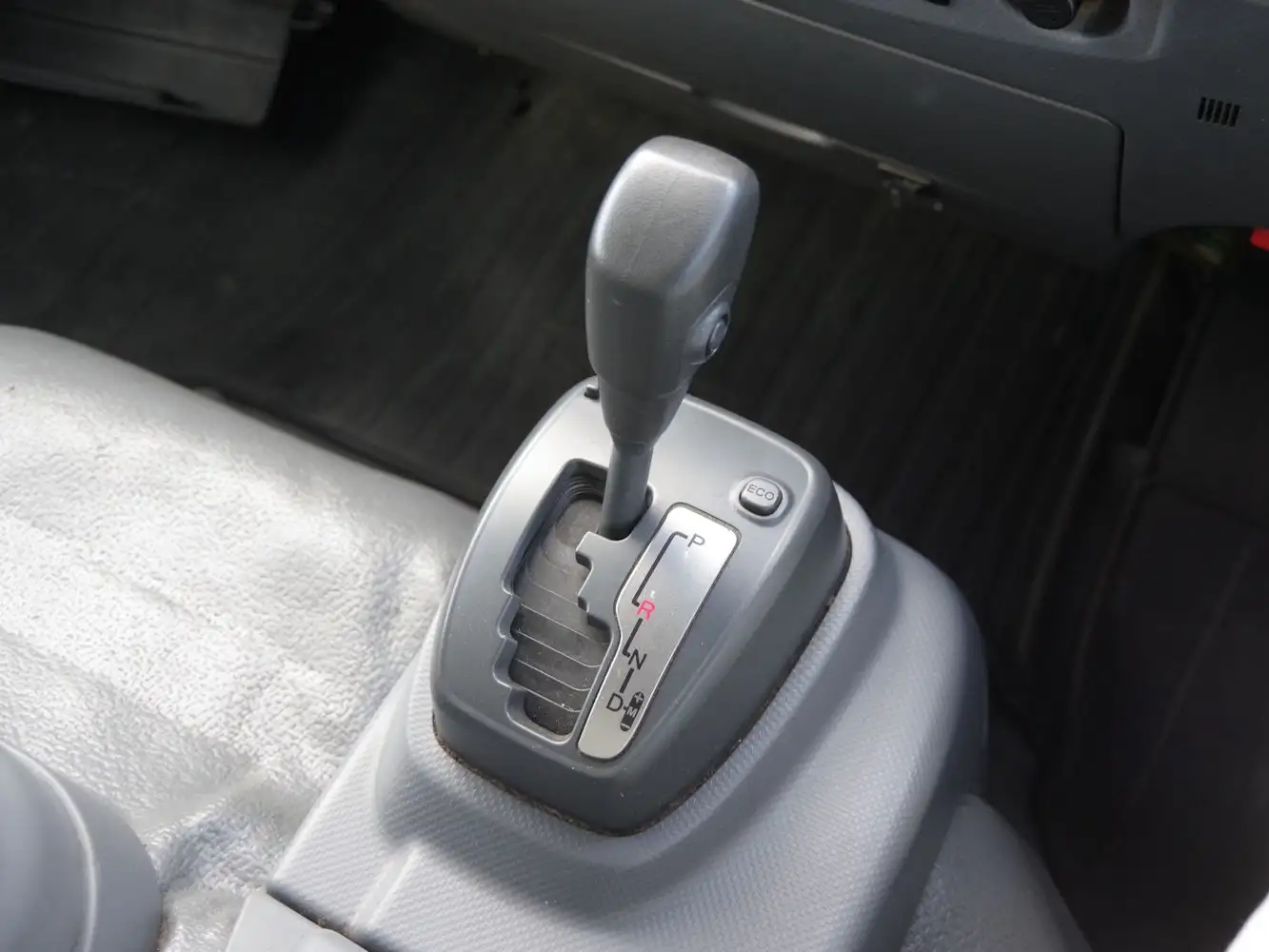 いすゞ エルフ 小型 アルミバン サイドドア 3枚観音の中古トラック画像14