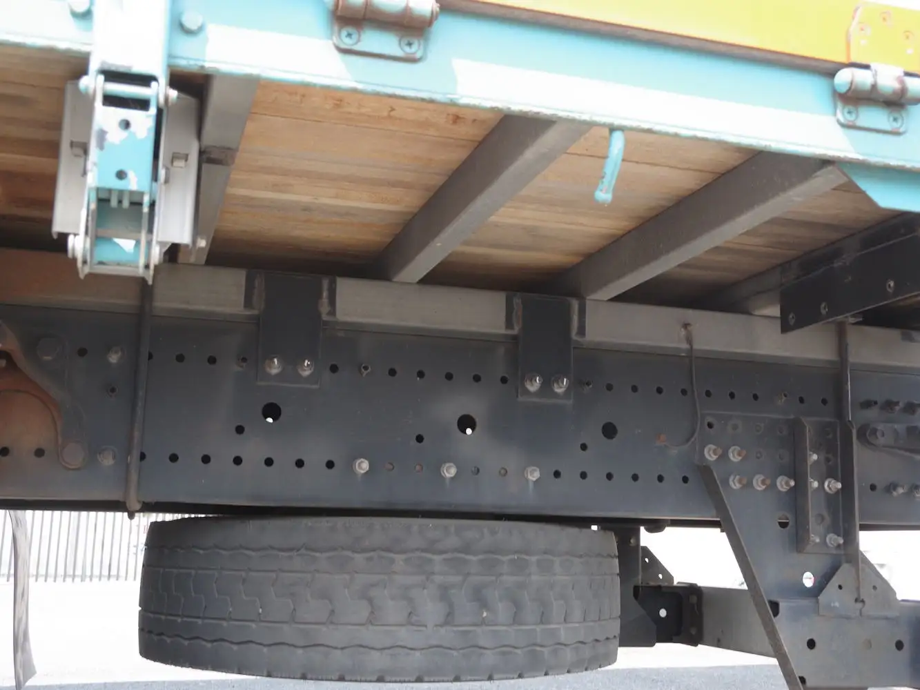 日野 プロフィア 大型 ウイング 幌ウイング 2DG-FN1AGAの中古トラック画像18