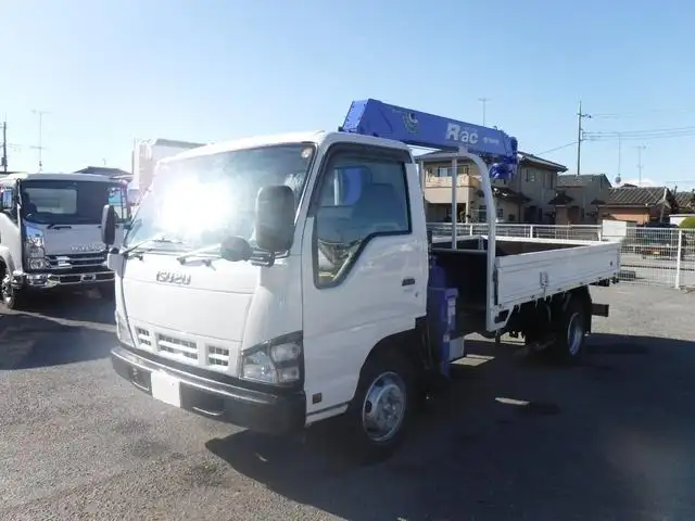 いすゞ エルフ 小型 クレーン付 4段 ラジコン の中古トラック【車両No.202039】