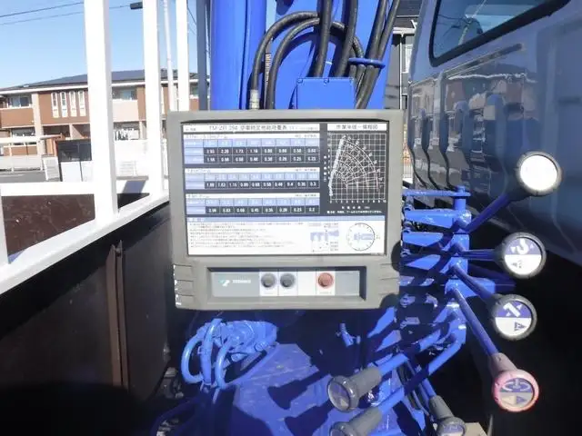 いすゞ エルフ 小型 クレーン付 4段 ラジコンの中古トラック画像8