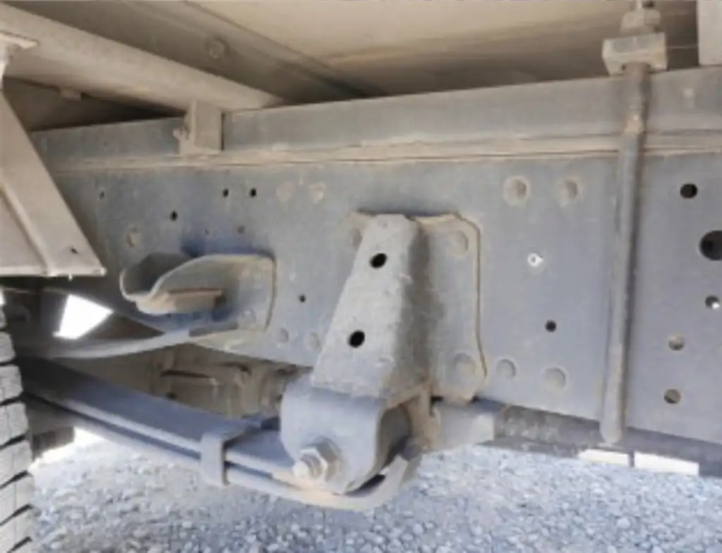 いすゞ エルフ 小型 冷凍冷蔵 中温 パワーゲートの中古トラック画像18