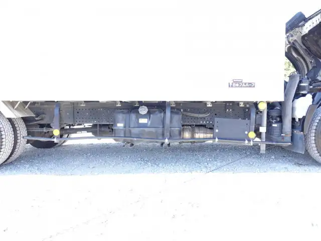 いすゞ エルフ 小型 冷凍冷蔵 中温 パワーゲートの中古トラック画像16