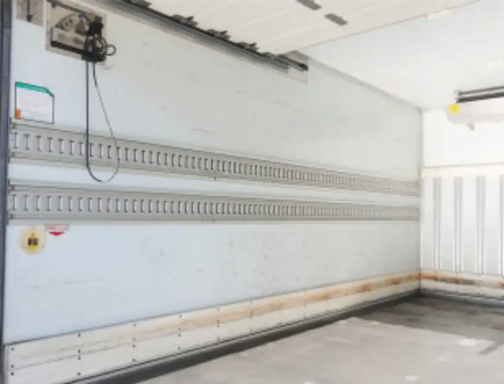 いすゞ エルフ 小型 冷凍冷蔵 中温 パワーゲートの中古トラック画像7