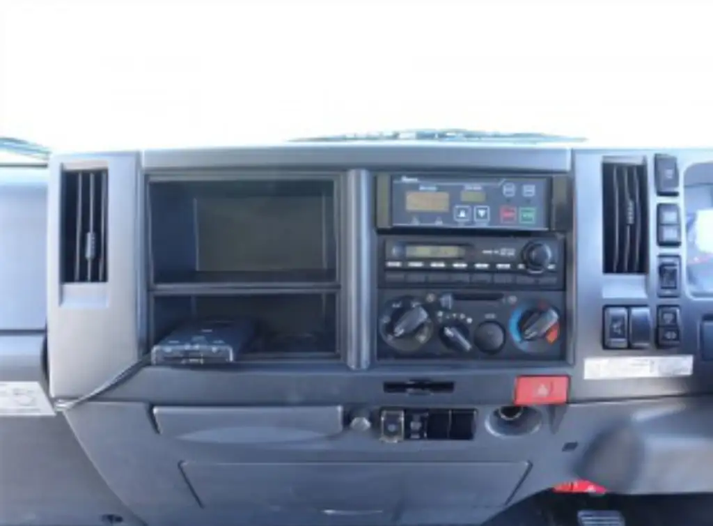 いすゞ エルフ 小型 冷凍冷蔵 中温 パワーゲートの中古トラック画像13