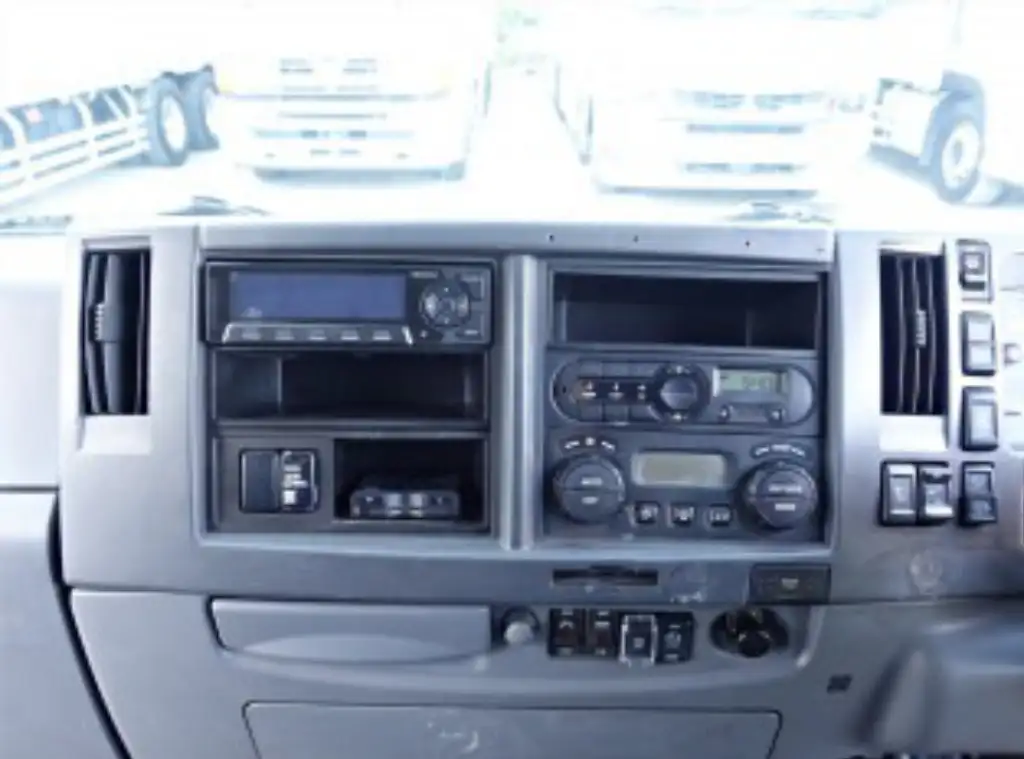 いすゞ フォワード 中型/増トン ウイング パワーゲート ベッドの中古トラック画像13